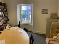 office suite near royal - 3