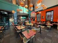 immaculately presented restaurant bar - 2