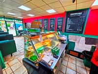 café established over 30 - 1