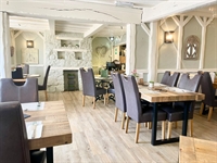 lincolnshire market place pub - 2