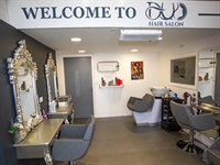 leasehold hair salon located - 2
