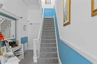 beautifully presented guest house - 3