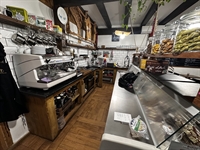 established deli café east - 3