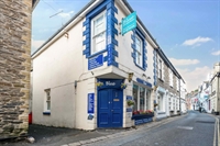 freehold commercial property located - 1