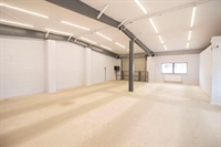 versatile industrial warehouse with - 3