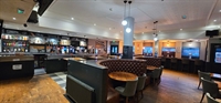 public house with separate - 2