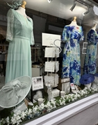 outstanding fashion boutique - 2