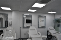 fully refurbished fully fitted - 2