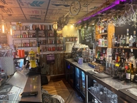 well known artisan deli - 3