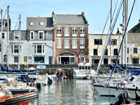 stunning harbourside commercial residential - 1