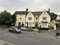 substantial community pub stroud - 1