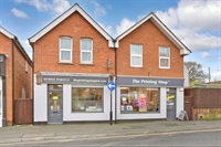 successful business 3 bedroom - 1