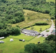 bunkhouse cafe luxury farmhouse - 1
