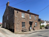 17th century country freehouse - 1