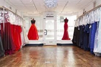 leasehold dress boutique located - 2