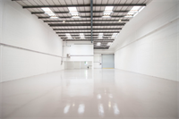 refurbished industrial warehouse unit - 3