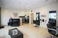 well located vacant premises - 3