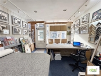 busy picture framing gallery - 2
