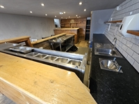 café restaurant with accommodation - 3