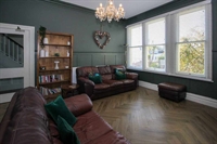 an 11-letting-bedroom former guest - 2