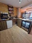 well-located takeaway - 3
