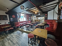 wet-led pub with nine - 2