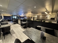 stunning fully licenced restaurant - 3
