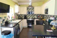 rare sea view freehold - 3