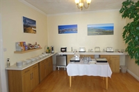immaculate freehold guest house - 3