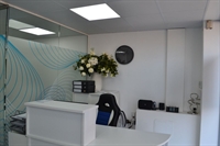 fully refurbished fully fitted - 1