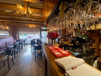 leasehold cafe bar italian - 1