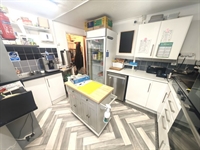 partially closed fully fitted - 1
