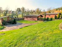 six quality letting lodges - 2
