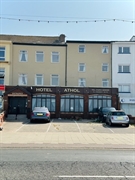 spacious 31-bedroom licensed seafront - 1