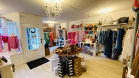 leasehold ladies clothing boutique - 2