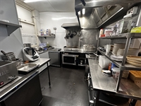 fully fitted restaurant prime - 2