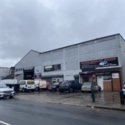 established mot service garage - 1