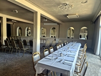 somerset country hotel pub - 3