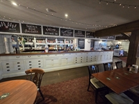 devon town busy pub - 3
