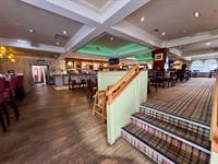 superb bar restaurant opportunity - 2