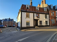 dorset town centre thirteen-bedroom - 3