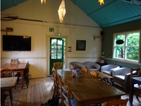 charming freehold cafe holiday - 3