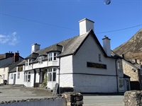 powys cafe with ensuite - 1