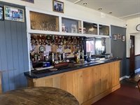 warwickshire wet-led public house - 2