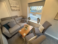 well-maintained freehold guest house - 3