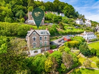 guest house for sale - 1