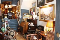 established antiques collectables retailer - 2
