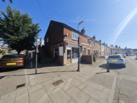 recently closed vacant fitted - 2