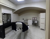 hair beauty salon with - 3