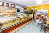 superb leasehold bakery business - 2